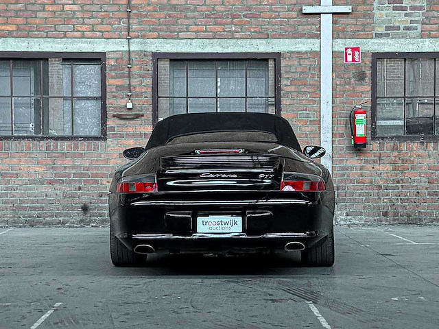 Porsche 911 carrera 4 cabriolet 3.6 996 320pk 2002 youngtimer handgeschakeld - afbeelding 5 van  35