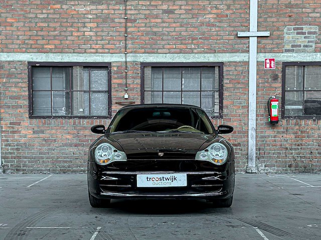 Porsche 911 carrera 4 cabriolet 3.6 996 320pk 2002 youngtimer handgeschakeld - afbeelding 32 van  35
