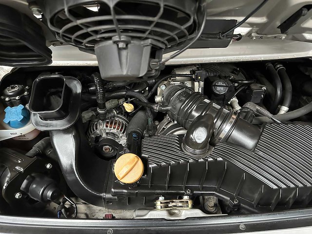 Porsche 911 carrera 4s 3.6 996 320pk 2002 youngtimer - afbeelding 37 van  42