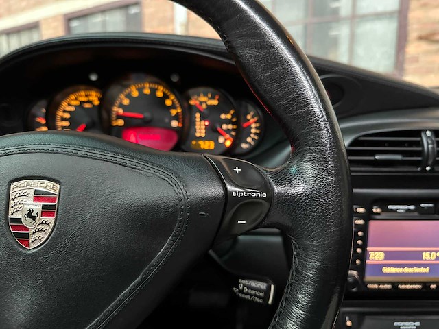 Porsche 911 carrera 4s 3.6 996 320pk 2002 youngtimer - afbeelding 13 van  35