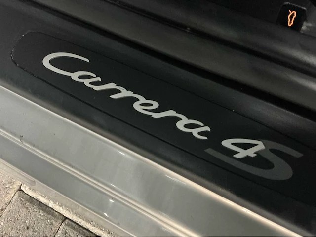 Porsche 911 carrera 4s (996) km 62000 btw auto - afbeelding 24 van  40
