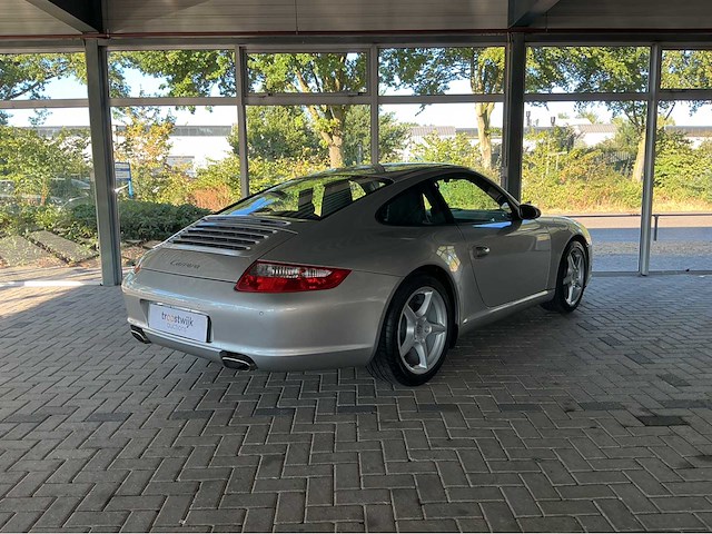 Porsche 911 carrera 997 coupé | 3.6 | 2004 | youngtimer | 325 pk | pasm | schuifdak | bose | 56.000 km | btw auto - afbeelding 35 van  39
