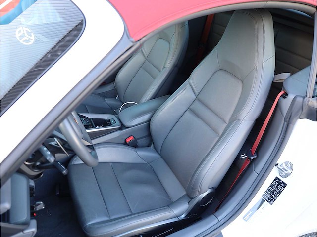 Porsche 911 carrera cabrio 3.0 380pk automaat, p-154-tz - afbeelding 24 van  36