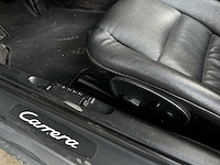 Porsche 911 carrera cabriolet 3.4 996 300pk 2001 youngtimer - afbeelding 17 van  31