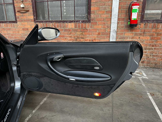 Porsche 911 carrera cabriolet 3.4 996 300pk 2001 youngtimer - afbeelding 22 van  31