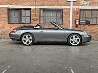 Porsche 911 carrera cabriolet 3.4 996 300pk 2001 youngtimer - afbeelding 2 van  34