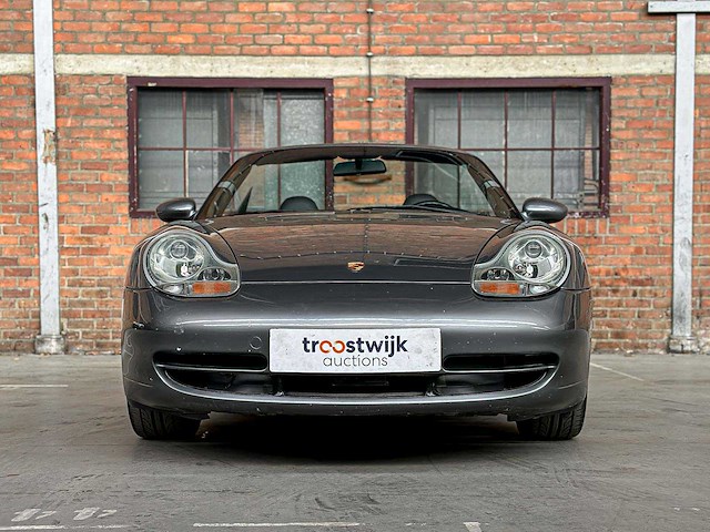 Porsche 911 carrera cabriolet 3.4 996 300pk 2001 youngtimer - afbeelding 30 van  34