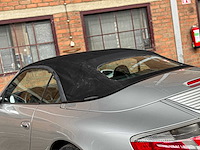 Porsche 911 carrera cabriolet 3.6 996 320pk 2003 youngtimer -handgeschakeld- - afbeelding 19 van  41