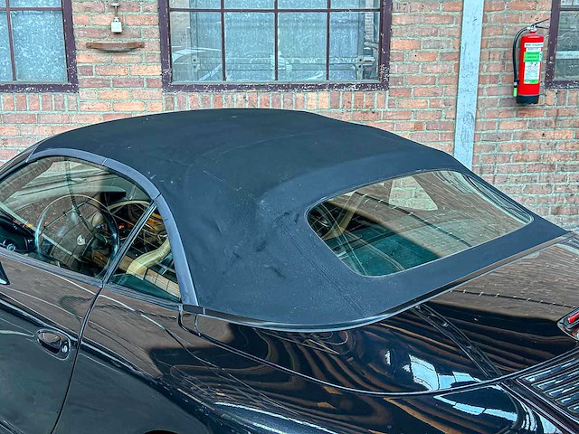 Porsche 911 carrera cabriolet 3.6 996 320pk 2004 handgeschakeld -youngtimer- - afbeelding 14 van  42