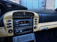 Porsche 911 carrera cabriolet 3.6 996 320pk 2004 handgeschakeld -youngtimer- - afbeelding 26 van  42