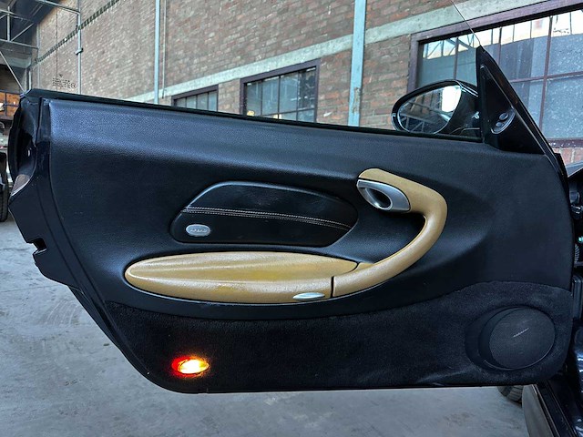 Porsche 911 carrera cabriolet 3.6 996 320pk 2004 handgeschakeld -youngtimer- - afbeelding 29 van  42