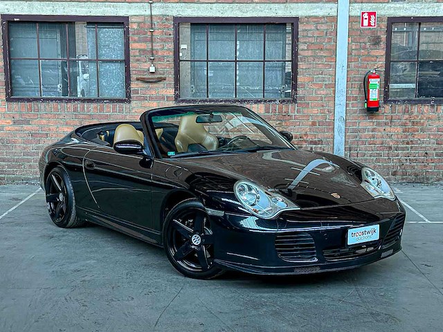 Porsche 911 carrera cabriolet 3.6 996 320pk 2004 handgeschakeld -youngtimer- - afbeelding 42 van  42