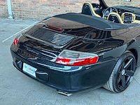 Porsche 911 carrera cabriolet 3.6 996 320pk 2004 handgeschakeld -youngtimer- - afbeelding 6 van  42