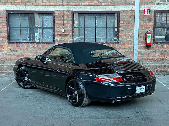 Porsche 911 carrera cabriolet 3.6 996 320pk 2004 handgeschakeld -youngtimer- - afbeelding 11 van  42