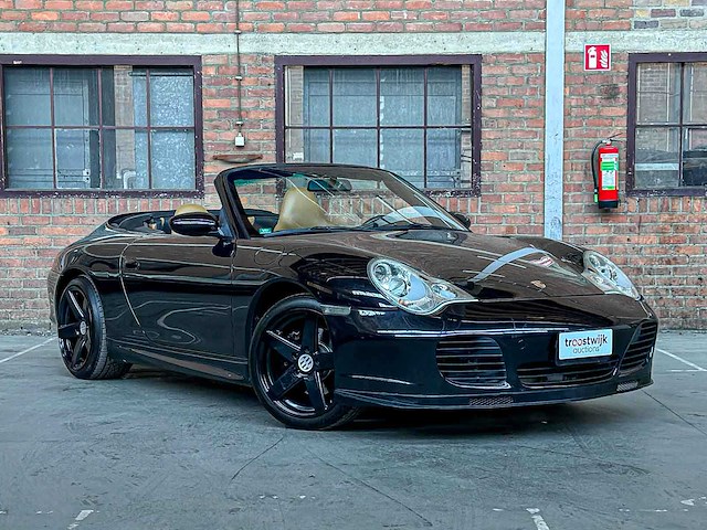Porsche 911 carrera cabriolet 3.6 996 320pk 2004 handgeschakeld -youngtimer- - afbeelding 35 van  42