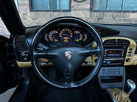 Porsche 911 carrera cabriolet 3.6 996 320pk 2004 handgeschakeld -youngtimer- - afbeelding 16 van  41
