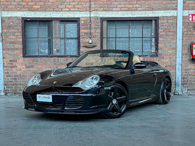 Porsche 911 carrera cabriolet 3.6 996 320pk 2004 handgeschakeld -youngtimer- - afbeelding 22 van  41