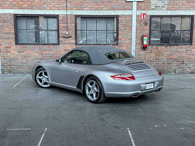 Porsche 911 carrera cabriolet 3.6 997 sport-chrono 325pk 2006 youngtimer - afbeelding 6 van  35