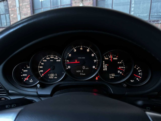 Porsche 911 carrera cabriolet 3.6 997 sport-chrono 325pk 2006 youngtimer - afbeelding 17 van  35