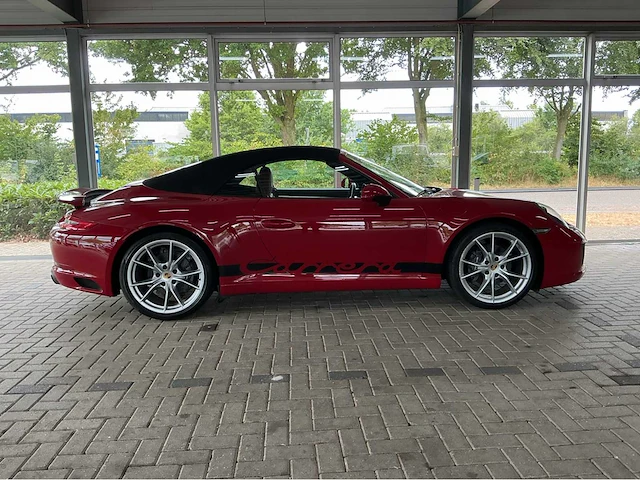 Porsche 911 carrera cabriolet 991.2 | 3.0 turbo | 2016 | 370 pk | sport chrono | 20 inch carrera s | 52.000 km | btw auto - afbeelding 39 van  43