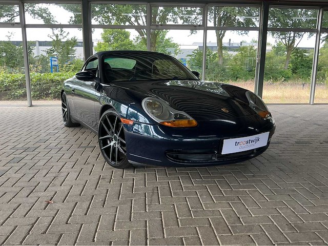 Porsche 911 carrera cabriolet 996 | 3.4 carrera | 1998 | youngtimer | 300 pk | tiptronic | btw auto - afbeelding 12 van  18