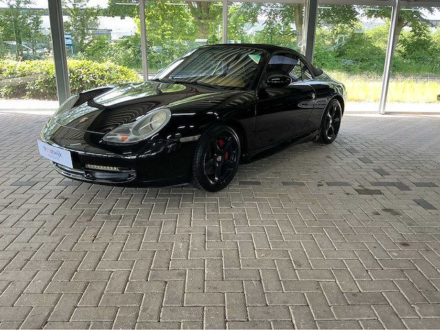 Porsche 911 carrera cabriolet 996 | 3.4 carrera | 2000 | youngtimer | 300 pk | handgeschakeld | btw auto - afbeelding 1 van  33