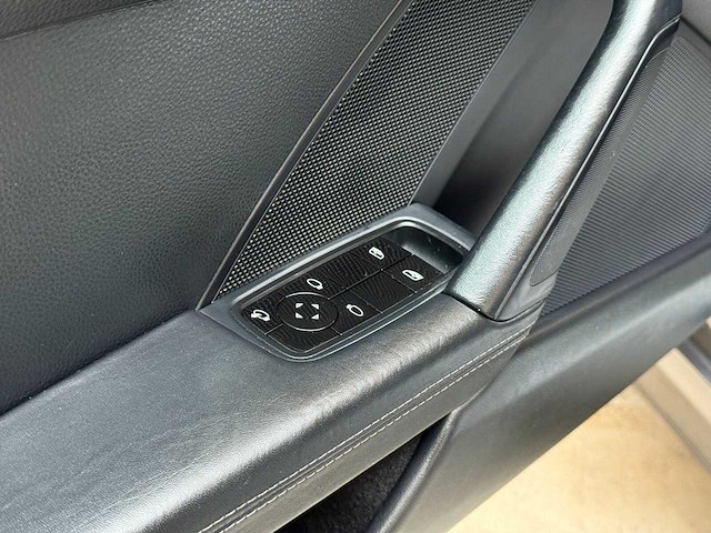 Porsche 911 carrera s (2019) automaat - afbeelding 29 van  30