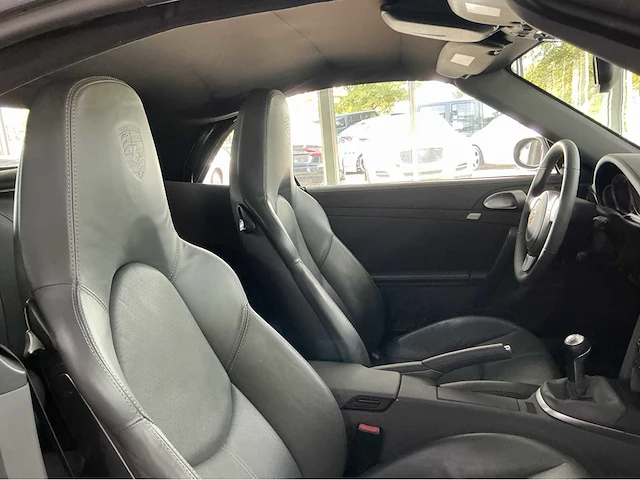 Porsche 911 carrera s cabriolet 997 | 3.8 355 pk | 2006 | youngtimer | 52.070 km | sport chrono | pasm | bose | 19 inch | handgeschakeld | marge auto - afbeelding 20 van  38