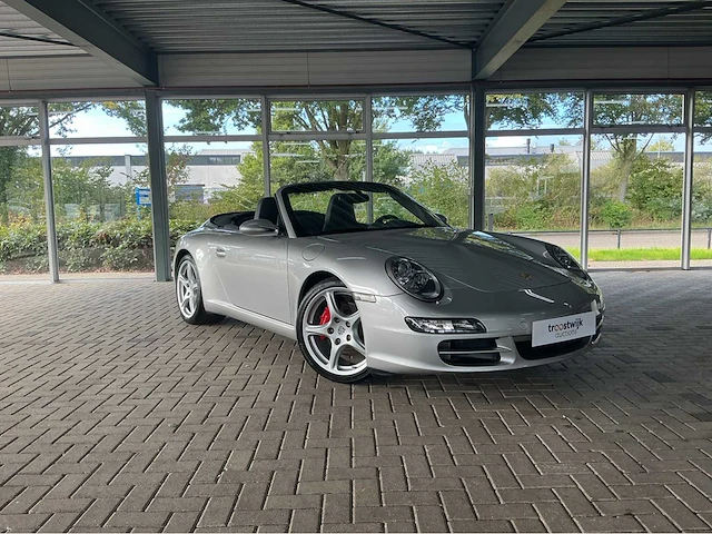 Porsche 911 carrera s cabriolet 997 | 3.8 355 pk | 2006 | youngtimer | 52.070 km | sport chrono | pasm | bose | 19 inch | handgeschakeld | marge auto - afbeelding 34 van  38