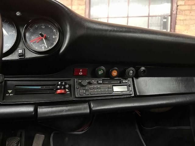 Porsche 911 coupe 2.7 1974 -manual- - afbeelding 26 van  39