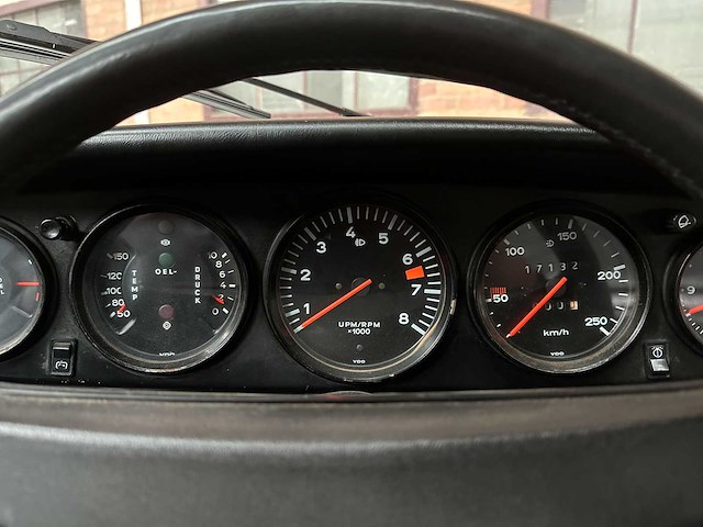 Porsche 911 coupe 2.7 1974 -manual- - afbeelding 14 van  39