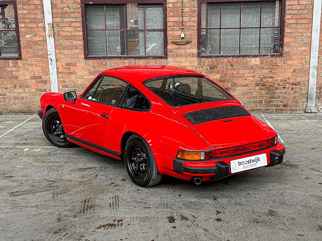 Porsche 911 coupe 2.7 1974 -manual- - afbeelding 10 van  38