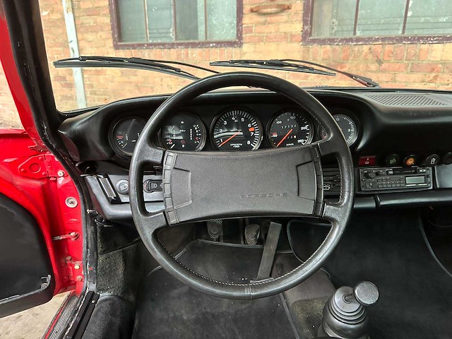 Porsche 911 coupe 2.7 1974 -manual- - afbeelding 15 van  38