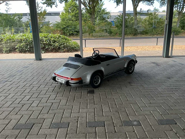 Porsche 911 junior g model 2 zitter | honda g100 | 1977 | circa 2.2 pk | circa 225 stuks | marge auto - afbeelding 2 van  17