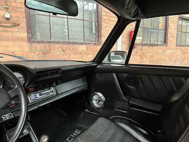 Porsche 911 sc 3.0 1981 - afbeelding 11 van  36