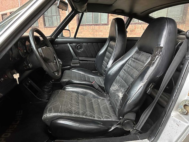Porsche 911 sc 3.0 1981 - afbeelding 25 van  32
