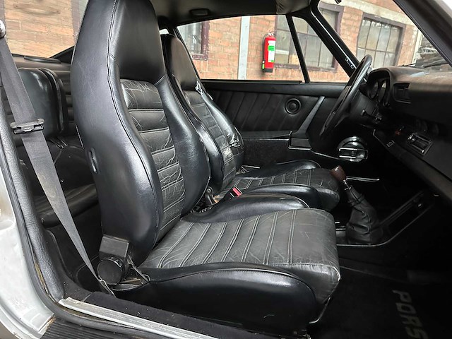 Porsche 911 sc 3.0 1981 - afbeelding 27 van  32