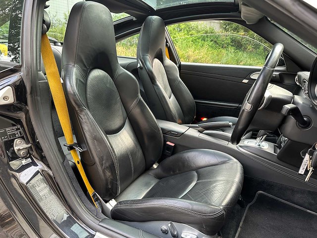 Porsche 911 targa 4s 997.2 pdk 3.8 6-cilinder 385pk 2009, nl-kenteken - afbeelding 21 van  42