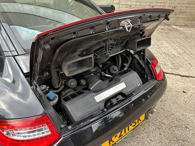 Porsche 911 targa 4s 997.2 pdk 3.8 6-cilinder 385pk 2009, nl-kenteken - afbeelding 39 van  42