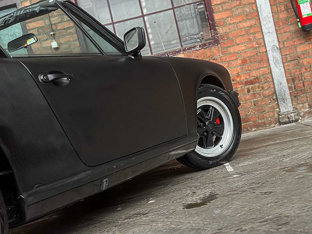 Porsche 911 targa sc 3.0 g-model 155pk 1982 - afbeelding 7 van  38