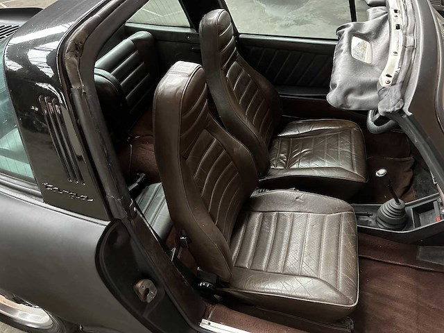 Porsche 911 targa sc 3.0 g-model 155pk 1982 - afbeelding 29 van  38
