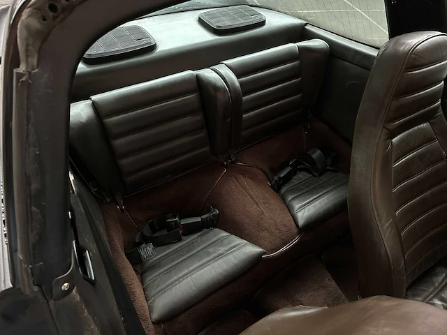 Porsche 911 targa sc 3.0 g-model 155pk 1982 - afbeelding 23 van  38