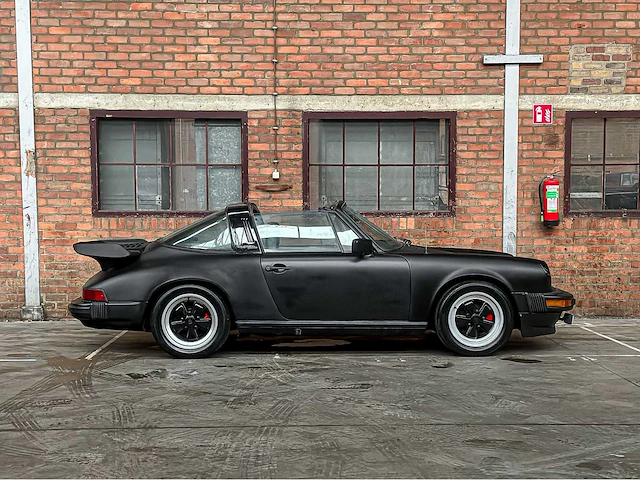 Porsche 911 targa sc 3.0 g-model 155pk 1982 - afbeelding 36 van  38