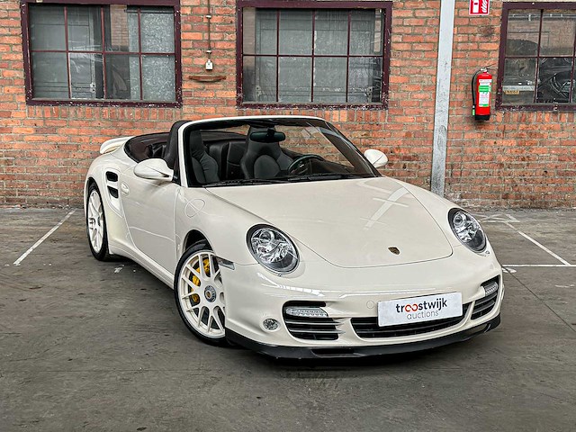Porsche 911 turbo cabriolet 997.2 3.8 tt 500pk 2010 -hardtop- youngtimer (23.000 km) - afbeelding 63 van  63
