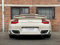 Porsche 911 turbo cabriolet 997.2 3.8 tt 500pk 2010 -hardtop- youngtimer (23.000 km) - afbeelding 1 van  42