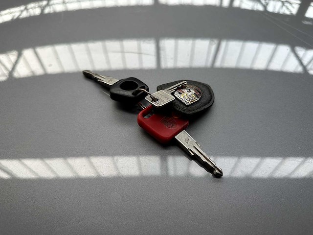 Porsche 928 5.0 v8 4s coupé 320pk 1987, js-rz-33 - afbeelding 35 van  36