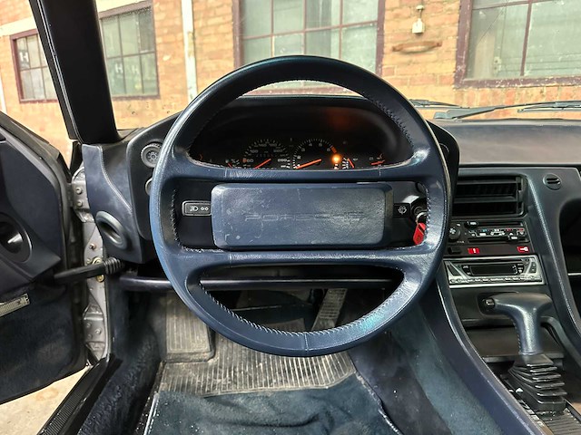 Porsche 928 5.0 v8 4s coupé 320pk 1987, js-rz-33 - afbeelding 12 van  35