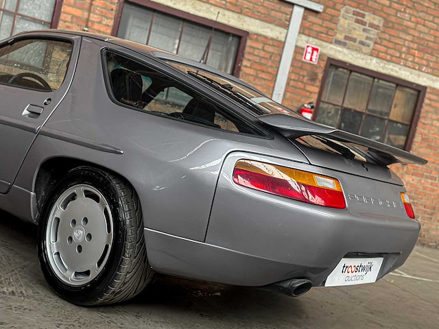 Porsche 928 5.0 v8 4s coupé 320pk 1987, js-rz-33 - afbeelding 19 van  36