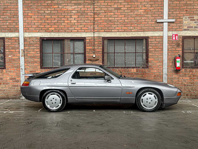 Porsche 928 5.0 v8 4s coupé 320pk 1987, js-rz-33 - afbeelding 34 van  34