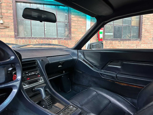 Porsche 928 5.0 v8 4s coupé 320pk 1987, js-rz-33 - afbeelding 14 van  36